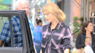 I Am Not Pregnant  Says Taylor Swift After Caught Medical Tests in France 05th June 2024