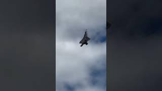 F-22 Raptor vertical pitch showing off to the 2024 MCAS Cherry Point Air Show crowd