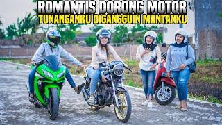 WANITA CANTIK DORONG MOTOR MALAH DIBULLY SAMA MANTAN YANG GAK BISA MOVE ON MALAH ROMANTIS HAHA