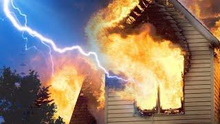 ULTIMATE Dangerous Lightning Strike Compilation 