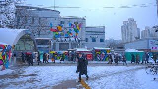 4K Seoul Walk Walking on the way to work on a snowy day in Seoul    Relax    South Korea