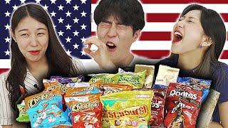 Koreans Try  American Snacks For The First Time UNBOXING GIFT
