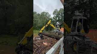 Wurzer Umweltdienst  Einsatz am Wehr in Oberzolling  Beseitigung von Schwemmgut durch Hochwasser