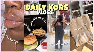  DAILY KORS  SOLO CINEMA FLARE JEANS RENE CAOVILLA A QUIET PLACE REVIEW  Ms Angeline Kors