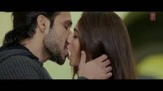 Imran Hasmi Hot Kissing Scene  Kriti Kharbanda 