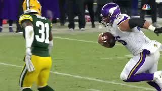 Vikings center catches a pass - Vikings @ Packers 2021