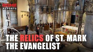 VENICE  Pope Francis venerates the relics of St. Mark the Evangelist in Venice