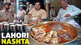 Old Lahore Street Food  Jeda Lassi Tara Bong Paye Hafiz jee Chanay  Subha ka Nashta  Pakistan