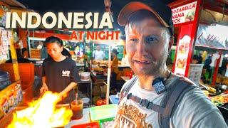 INDONESIA at Night  No Foreigners Here  Indonesian Street Food Tour in Surabaya 2023