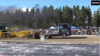 Race trucks 6700 kg Tractor pulling Lievestuore 6.7.2024