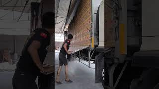 WAKTUNYA BONGKAR GUYS #shortvideos #shorts #driver_vlog