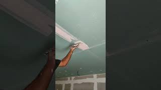 how to apply ceiling joint putty #reels #construction #ceiling #youtubeshorts #youtube #reelsvideo
