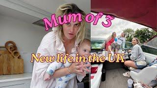 AD Mum of 3 daily life