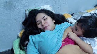 breastfeeding to the room of my indonesian friend