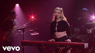 Stacey Ryan - Fall In Love Alone Live On The Late Late Show With James Corden  2023
