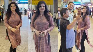 Zareen Khan Spotted At Mumbai Airport