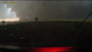 Escaping the largest EF5 tornado in history - El Reno OK - full dashcam sequence