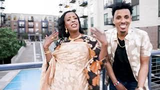 Ilkacase Qays Ft Hodan Abdirahman  Nimaan Ciilayba Icaaya  Official Music Video