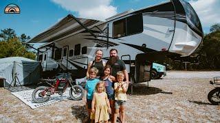 Family of 6 in Updated 45 Ft. RV w HUGE Kids Bunk Room