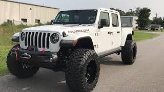 2020 Jeep Gladiator Rubicon Four Door Pickup Wrangler 4x4 Lifted