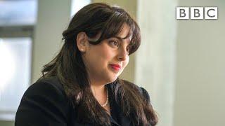 Beanie Feldstein’s PHENOMENAL performance as Monica Lewinsky - BBC