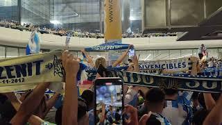 Miles de aficionados esperan al recién ascendido Málaga C.F. en el Aeropuerto ¡¡ Vamos Málaga 