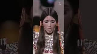 Sacheen Littlefeather Refuses to Accept the Best Actor Oscar on Behalf of Marlon Brando