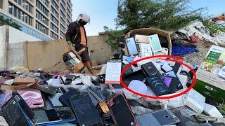 I Found Many Broken Phone & More from Garbage Dumps  Restore Realme C35 Cracked