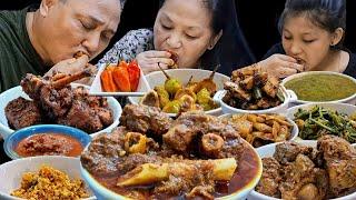 MUTTON CURRY CHICKEN SEKUWA SISNO KO DAL TIMBUR KO ACHAR CHURPI KO ACHAR NEPALESE DINNER