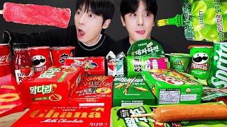 ASMR MUKBANG  레드 그린 아이스크림 젤리 먹방 초콜릿 & Red Green PARTY DESSERTS JELLY CANDY EATING