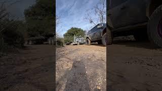 Bronco pulls out stuck semi truck #offroad #towing #diesel #bronco #ford #peterbilt #trucker