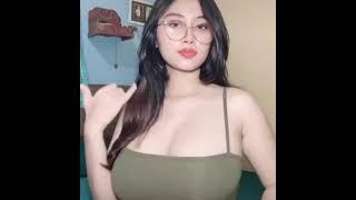 Tiktok tante goyang hot dan seksi menggoda #shorts  #viral  #goyanghot #goyangtiktok