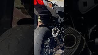 2022 SUZUKI GSX-R750 M4 Tech1 Carbon Exhaust Sound Cold StartExhaust Revs #suzukigsxr750 #shorts