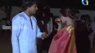 Chiranjeevi Birth day scene 1980s - Chiranjeevisilk smitha - Paripoyina khaideelu movie