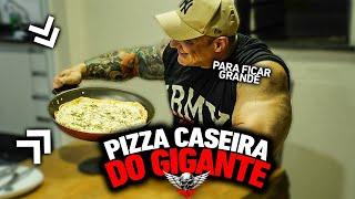 FABIO GIGA ENSINA A FAZER A PIZZA CASEIRA DO MONSTRO