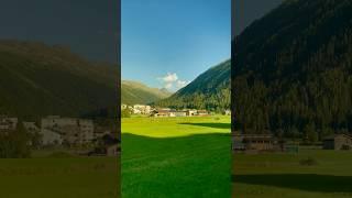 Swiss negara pegunungan yang indah di musim panas #shorts #swiss #swissnature #swissvillage