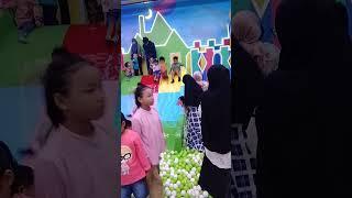 Meluncur #shorts #short #shortsviral #shortfeed #shortvideo #meluncur #perosotan #playground