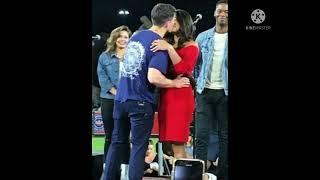 Kissing Priyanka Chopra Nick Jonas