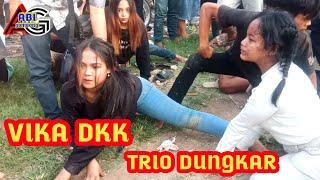 Detik detik cewek cantik kesurupan vika dkk  cewek kesurupan  cewek mendeman ebeg #mendemanebeg