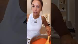 Eva Longoria makes bologneseAugust 2023