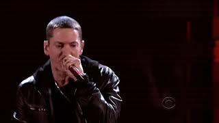 Love the way you lie  I need a doctor Live Full HD - Eminem ft Rihanna  Dr.Dre  Skylar