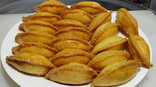 हलवाई जैसी खस्ता गुजिया बनाने का आसान तरीका  Sooji Mawa Gujiya Recipe  Gujiya Holi Special #gujiya