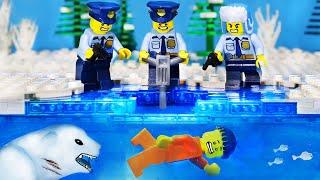 Prisoners Daring Underwater Escape LEGO Prison Break in Arctic