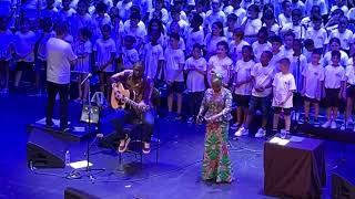 Angélique Kidjo &  lOrchestre lOpéra de Marseille