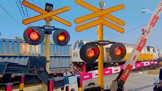 retrofit perlintasan kereta api rusak jalan bendi  railroad crossing videos wantech