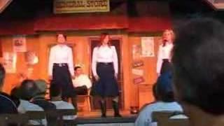 Travelling Caz 15 - Dollywood with Dolly Parton