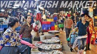 The Biggest Fish Market in Vietnam