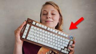 I surprised Sydsnap with A Custom Keyboard ft.@gigguk 