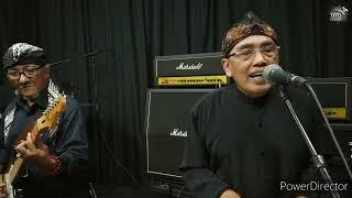 7 Lagu dari KKOENK Band Pelestari Koes Bersaudara