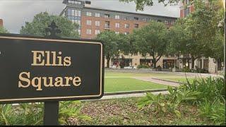 Mass shooting in Savannahs Ellis Square